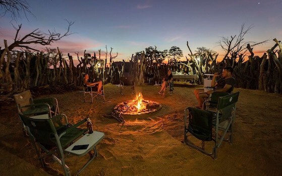 lodge feu camp safari kalahari afrique du sud monplanvoyage