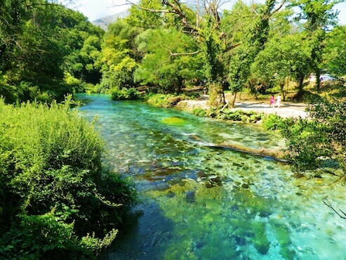 nature oeil bleu albanie monplanvoyage