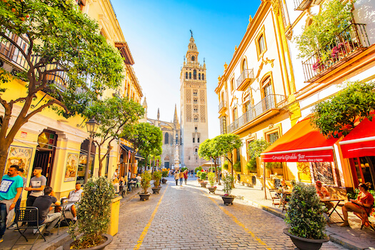 seville rue giralda architecture andalousie espagne monplanvoyage