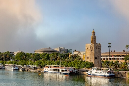 seville torre oro tour architecture fleuve andalousie espagne monplanvoyage