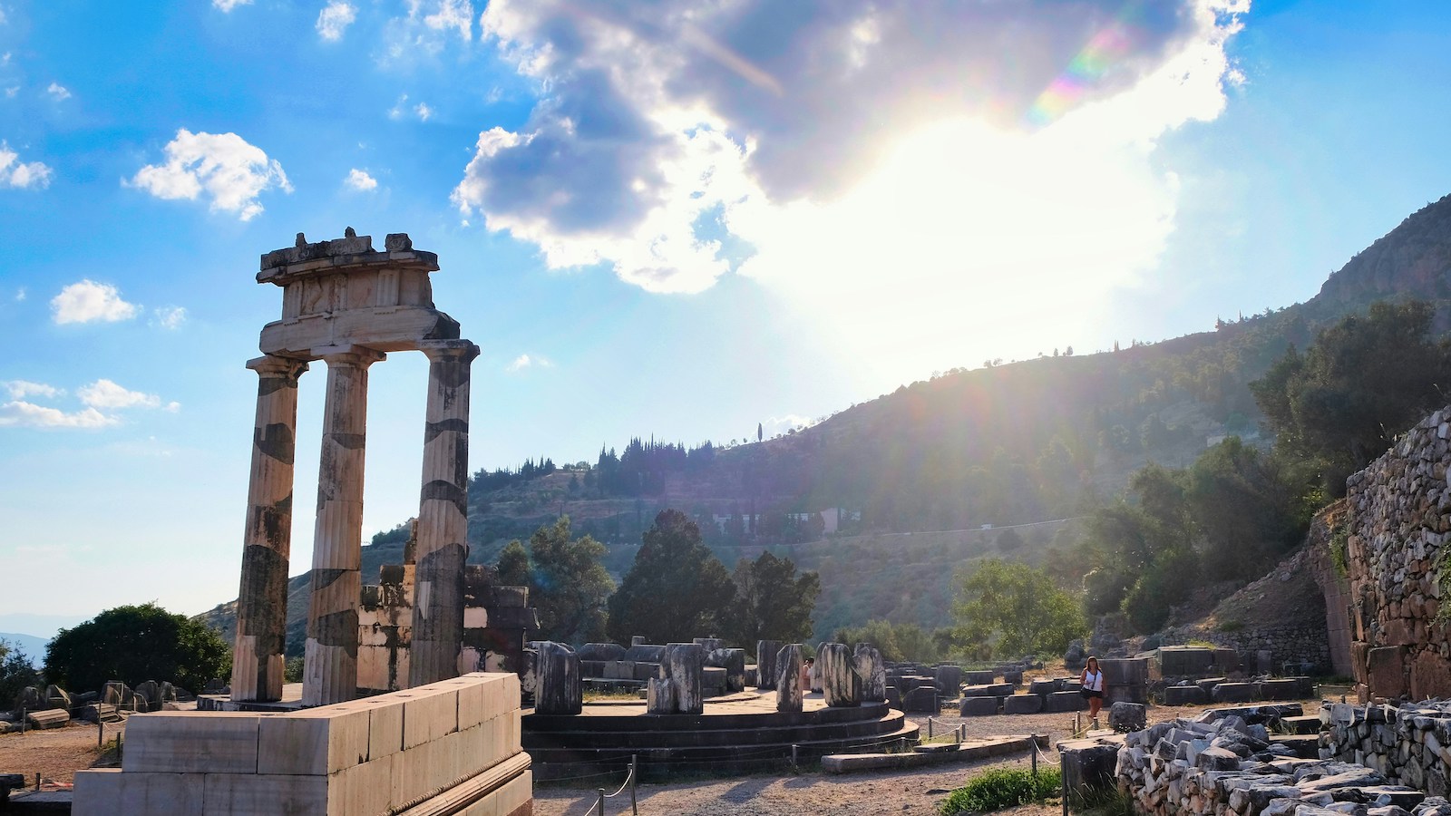 delphes archeologie histoire grece antique culture monplanvoyage