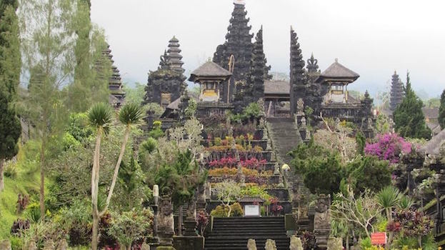 bali temple besakih indonesie monplanvoyage