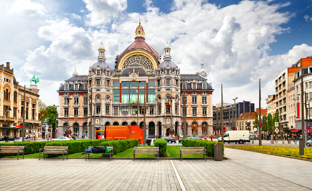 anvers gare train architecture verre belgique monplanvoyage