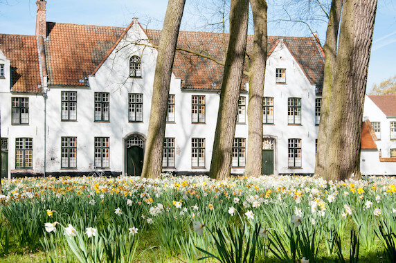 bruges beguinage communaute religion hebergement belgique monplanvoyage