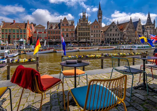 gand quai fleuve terrasse architecture belgique monplanvoyage