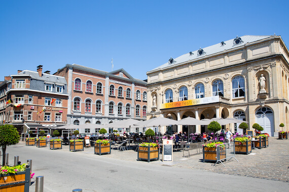 namur theatre cafe art belgique monplanvoyage