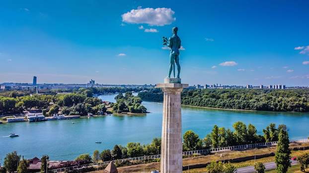 Belgrade rue fleur capitale serbie