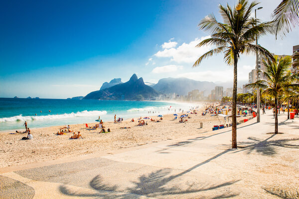 rio de janeiro plage ipanema sable ocean cocotier bresil monplanvoyage