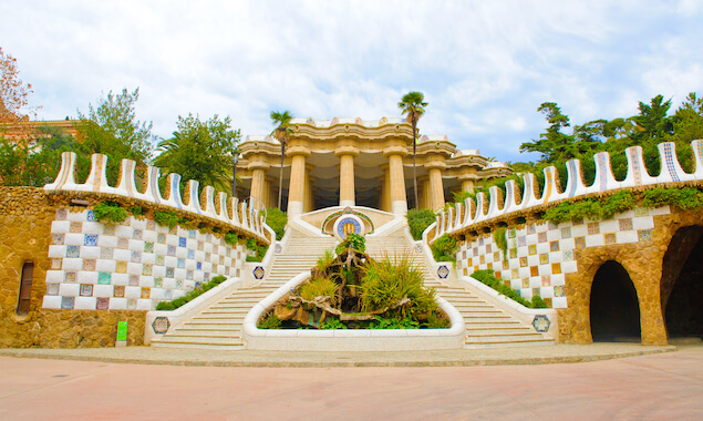 barcelone parc guell gaudi architecture catalogne monplanvoyage