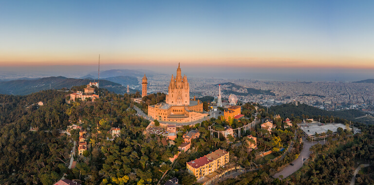 barcelone tibidabo colline panorama catalogne monplanvoyage