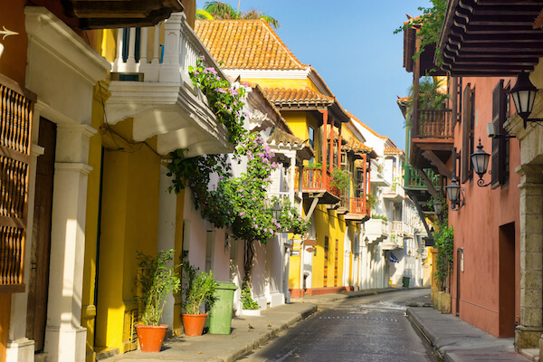 carthagene rue architecture colonial maison colombie monplanvoyage