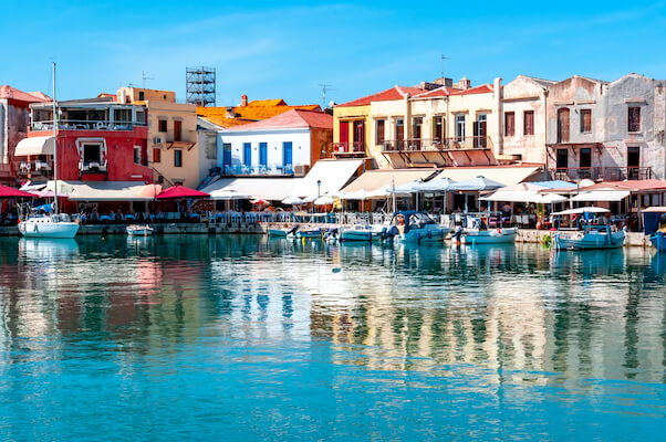 rethymnon port taverne crete monplanvoyage