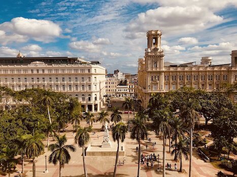 la havane place palmier cuba monplanvoyage