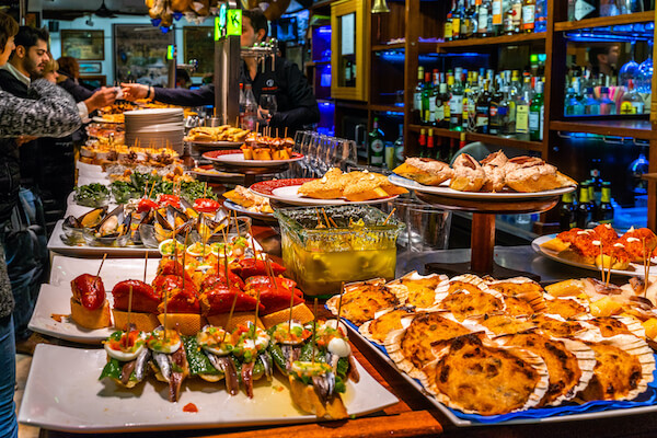 saint sebastien pintxos bar pays basque espagne monplanvoyage