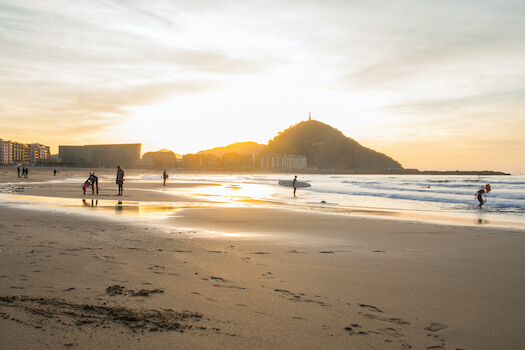saint sebastien zurriola plage coucher de soleil pays basque espagne monplanvoyage