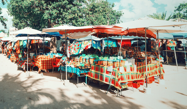 saint anne marche food guadeloupe caraibes monplanvoyage