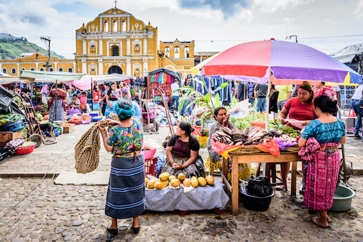 antigua marche food gastronomie tradition guatemala monplanvoyage