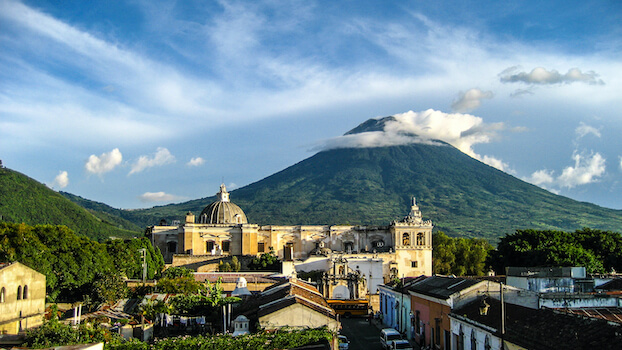 guatemala volcan nature antigua monplanvoyage