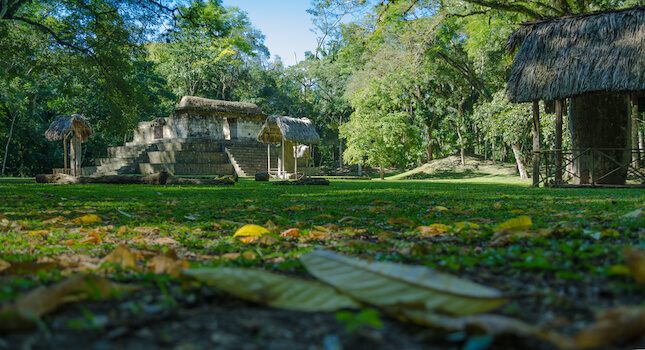 seibal maya site archeologique culture guatemala monplanvoyage