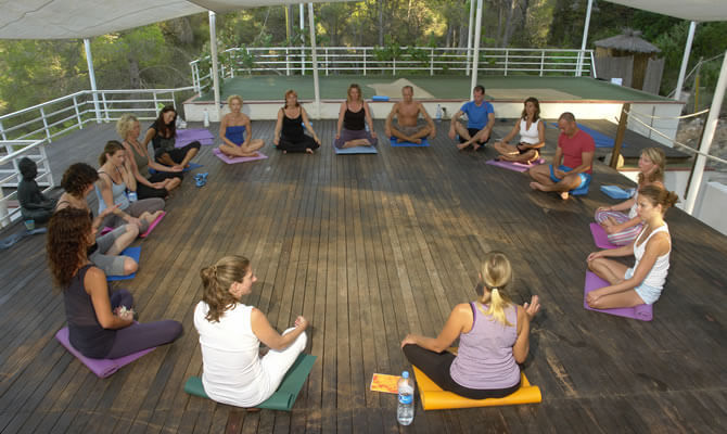 cours yoga ibiza ile baleare espagne monplanvoyage