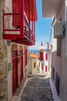 skopelos ile glossa village rue architecture grece sporade monplanvoyage