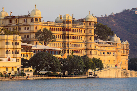 udaipur palais lac pichola rajasthan maharaja inde monplanvoyage