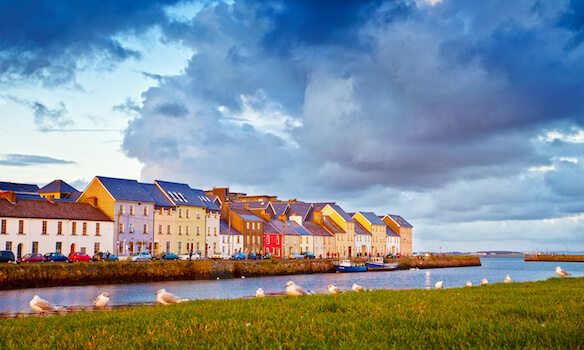 galway ville maison architecture rive mer irlande monplanvoyage