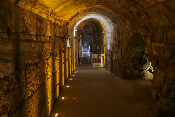 jerusalem tunnel architecture israel monplanvoyage