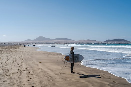 famara beach plage lanzarote canarie espagne