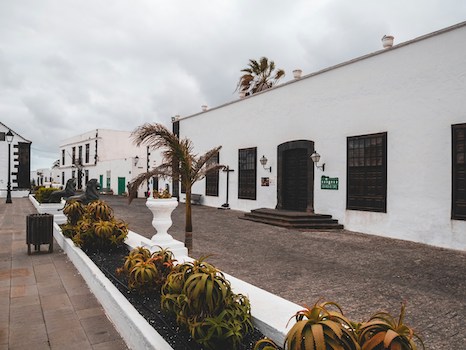 teguise village architecture lanzarote canaries espagne
