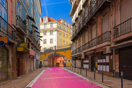 lisbonne cais do sodre quartier rue architecture portugal monplanvoyage