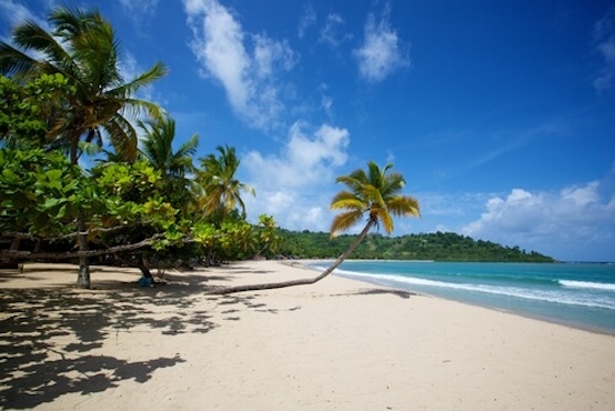 nosy be beach madagascar monplanvoyage