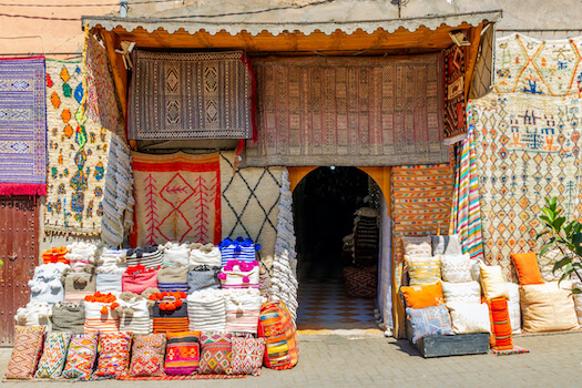 Tazenakht village artisanat tapis maroc monplanvoyage
