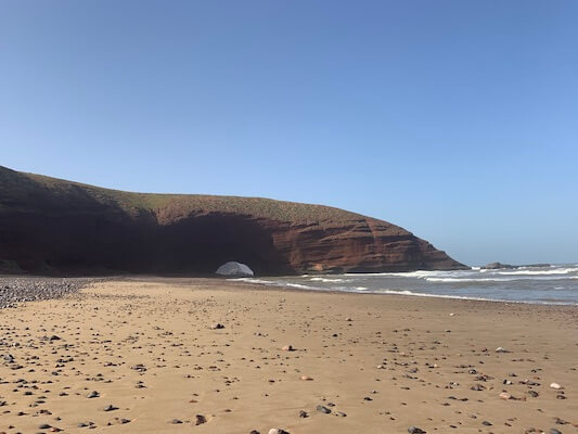 anti atlas Legzira plage arche ocre cote maroc monplanvoyage