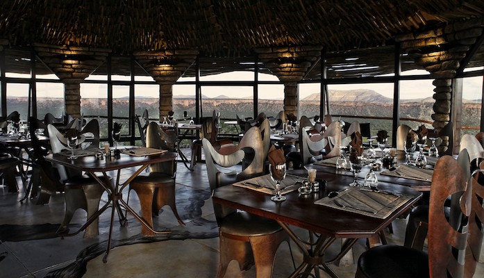 damaraland lodge hotel vue montagne namibie monplanvoyage