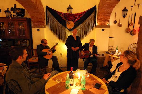 lisbonne musique fado bar portugal monplanvoyage