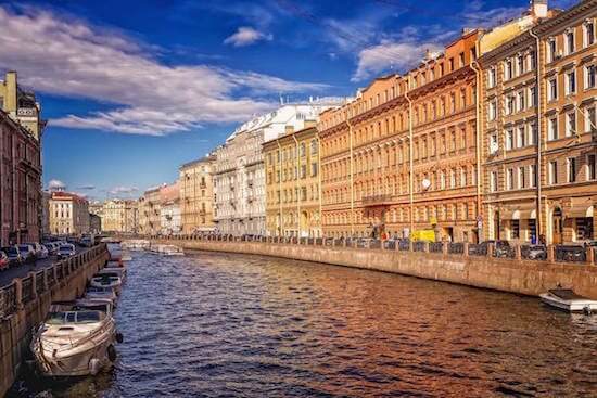 saint petersbourg canal russie monplanvoyage