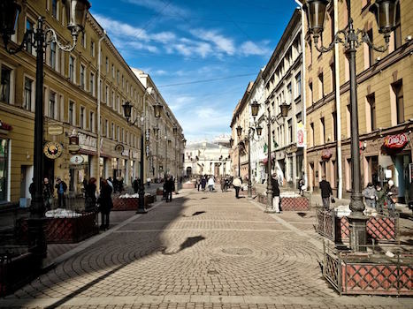 saint petersbourg rue russie monplanvoyage