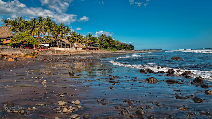 libertad hotel plage beach surf vague salvador monplanvoyage