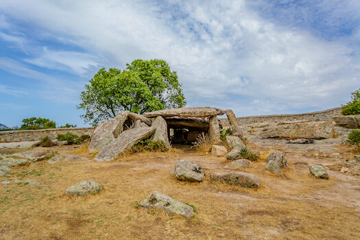 sardaigne histoire culture archeologie ile italie monplanvoyage