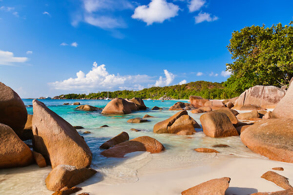 praslin ile plage beach granit sable les seychelles ocean indien monplanvoyage