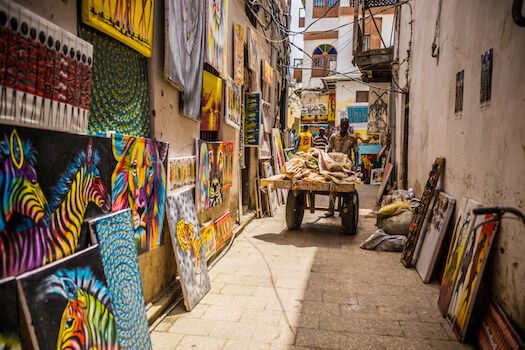 stone town capitale zanzibar rue art tanzanie archipel iles monplanvoyage