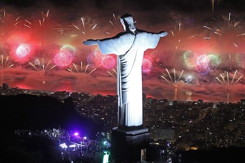 Rio Brésil feu artifice agence de voyage monplanvoyage
