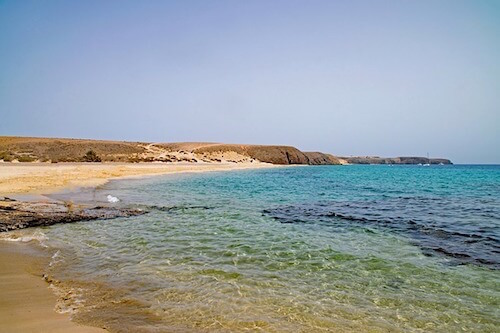 playa mujeres lanzarote canaries MONPLANVOYAGE